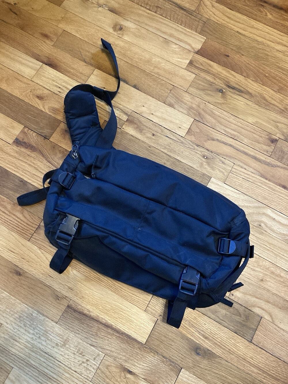 56792 5.11 Tactical Unisex LVC8 Sling Pack 8L Black